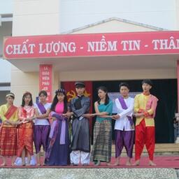 Đoàn trường THPT Hùng Vương tổ chức: Hội thi sắc màu ASEAN